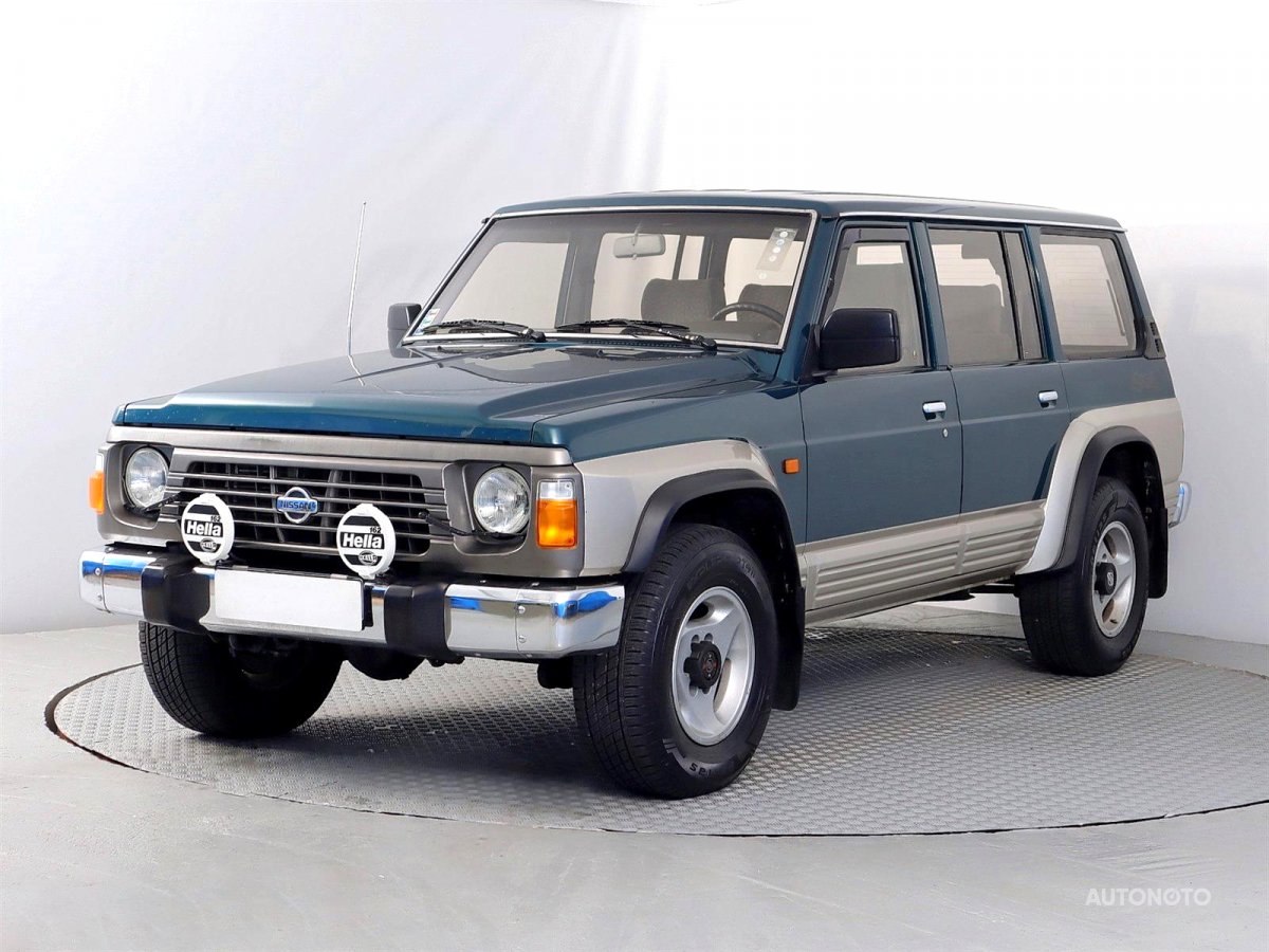 Nissan Patrol, 1997 - pohled č. 3