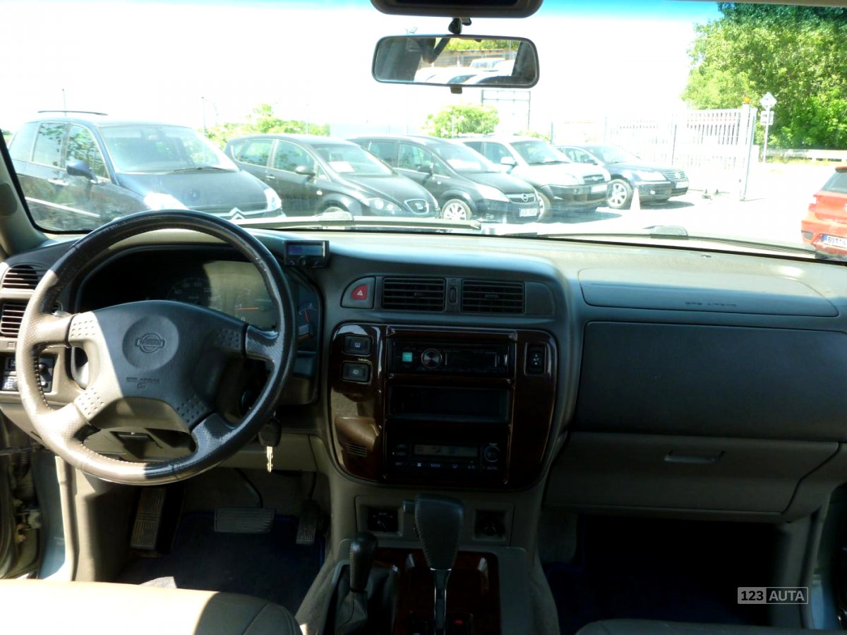 Nissan Patrol, 2000 - pohled č. 14