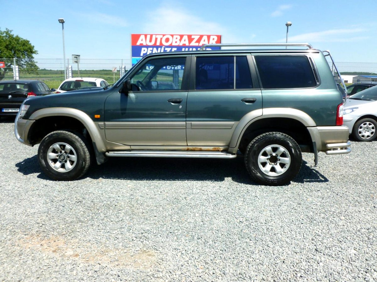 Nissan Patrol, 2000 - pohled č. 2