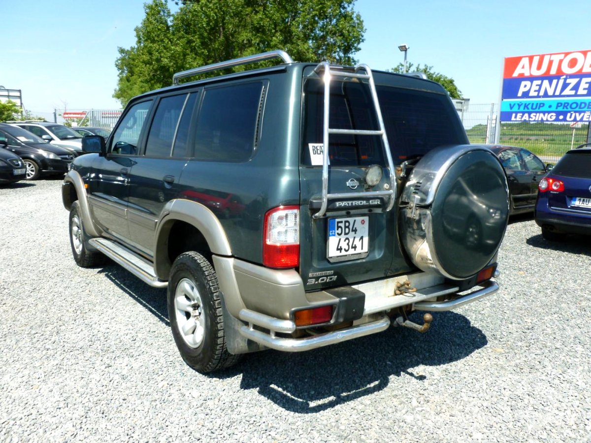 Nissan Patrol, 2000 - pohled č. 3