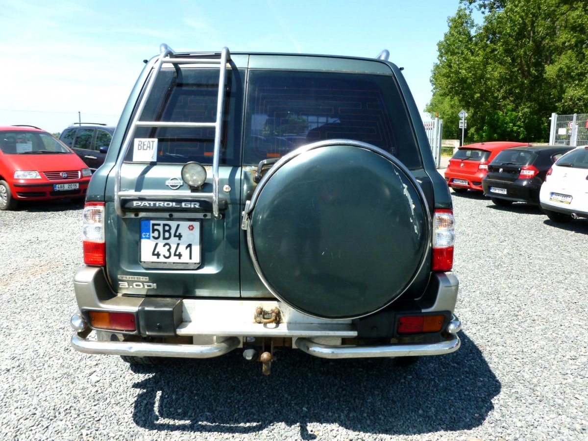 Nissan Patrol, 2000 - pohled č. 4