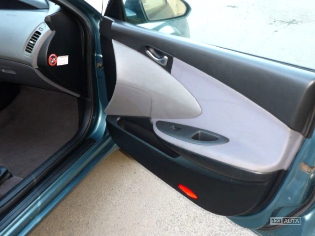 Nissan Primera, 2003 - pohled č. 12