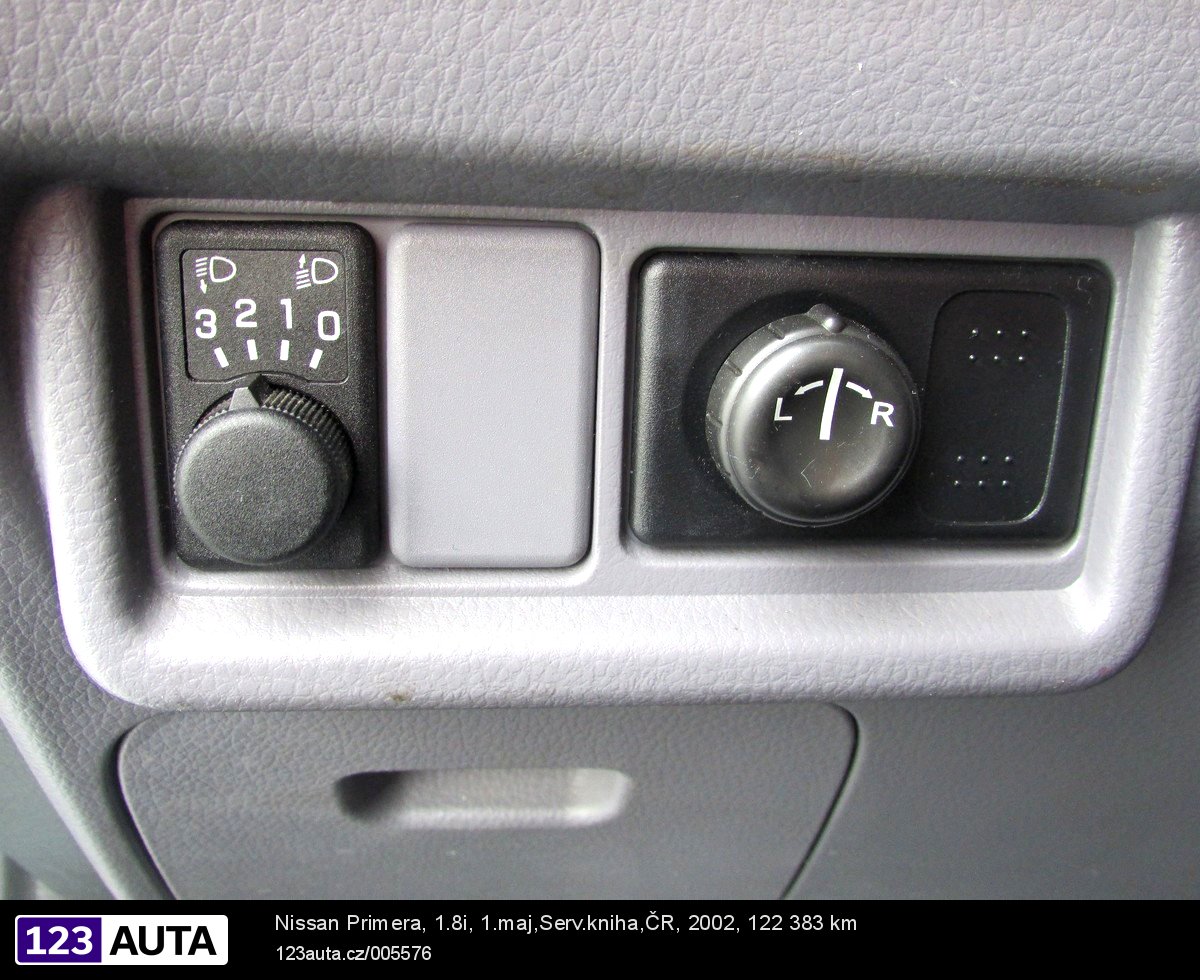 Nissan Primera, 2002 - pohled č. 20