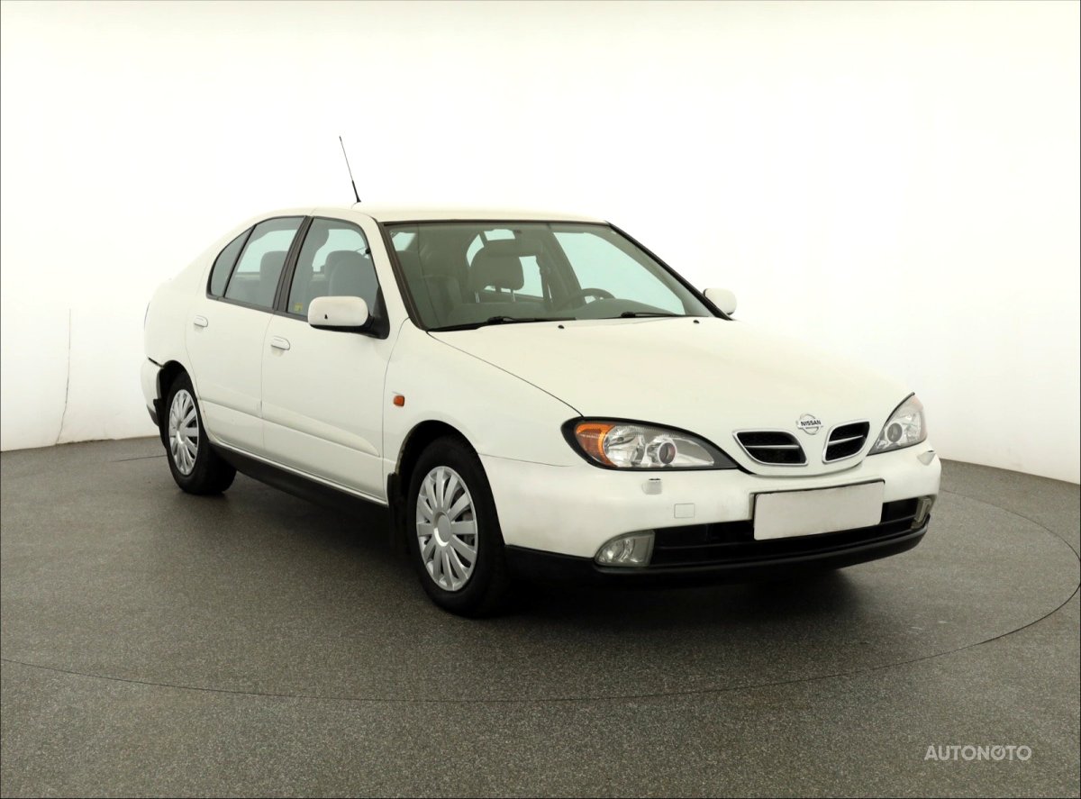 Nissan Primera, 1999 - celkový pohled
