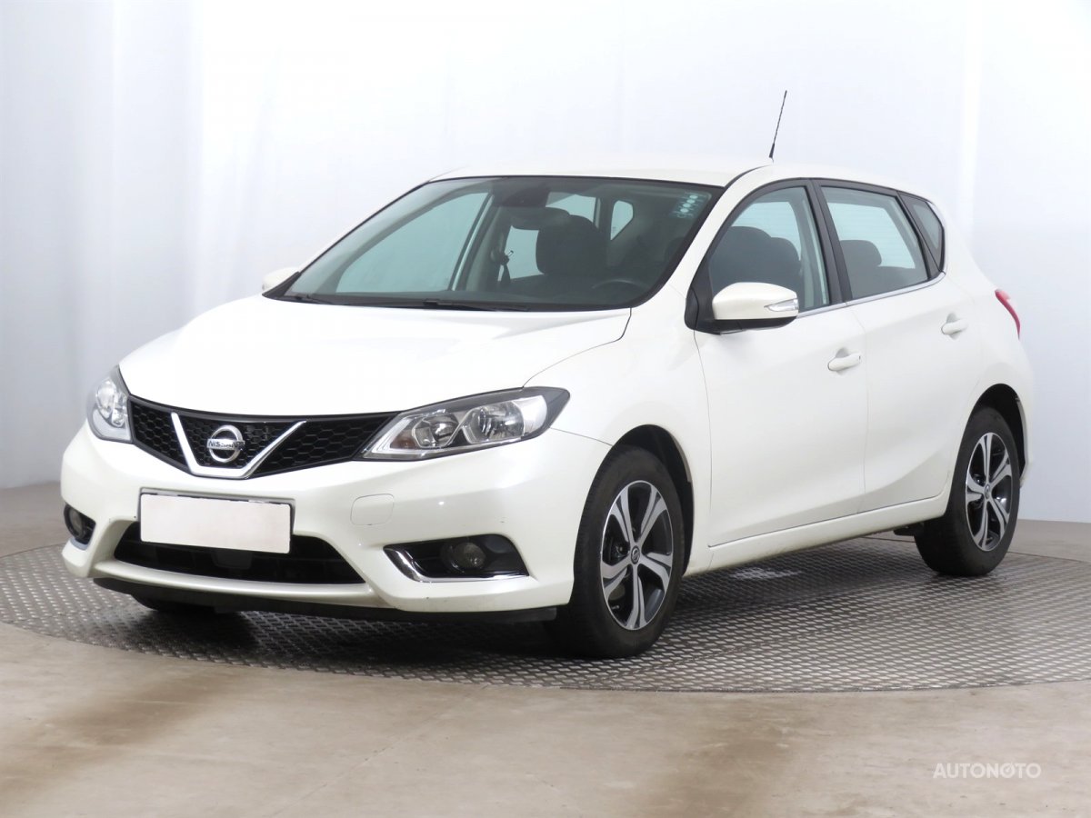 Nissan Pulsar, 2017 - pohled č. 3