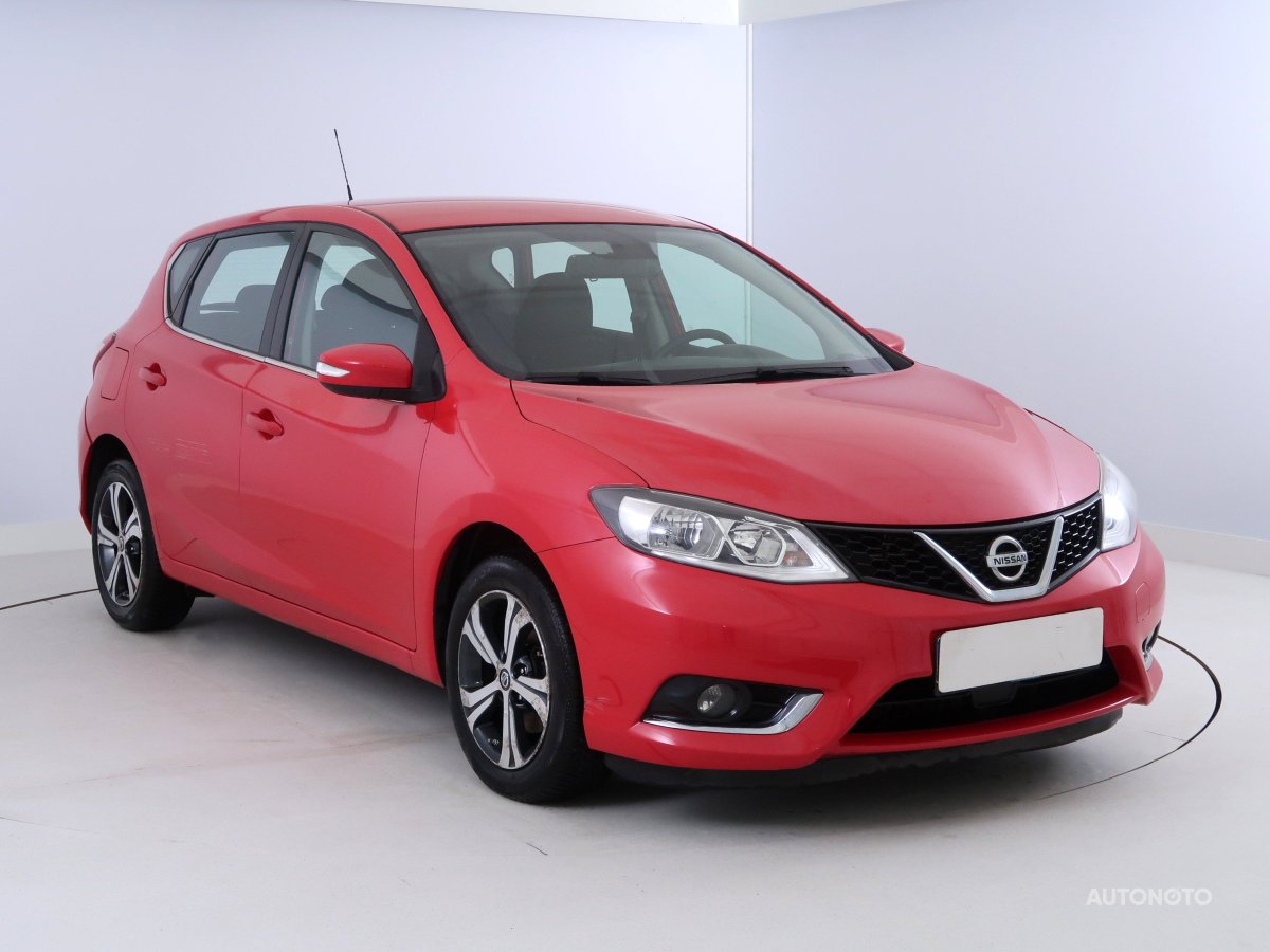 Nissan Pulsar, 2015 - celkový pohled