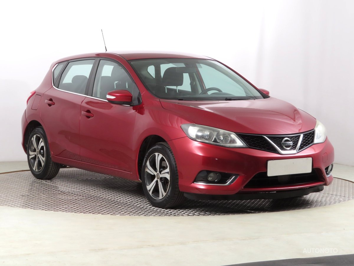 Nissan Pulsar, 2015 - celkový pohled