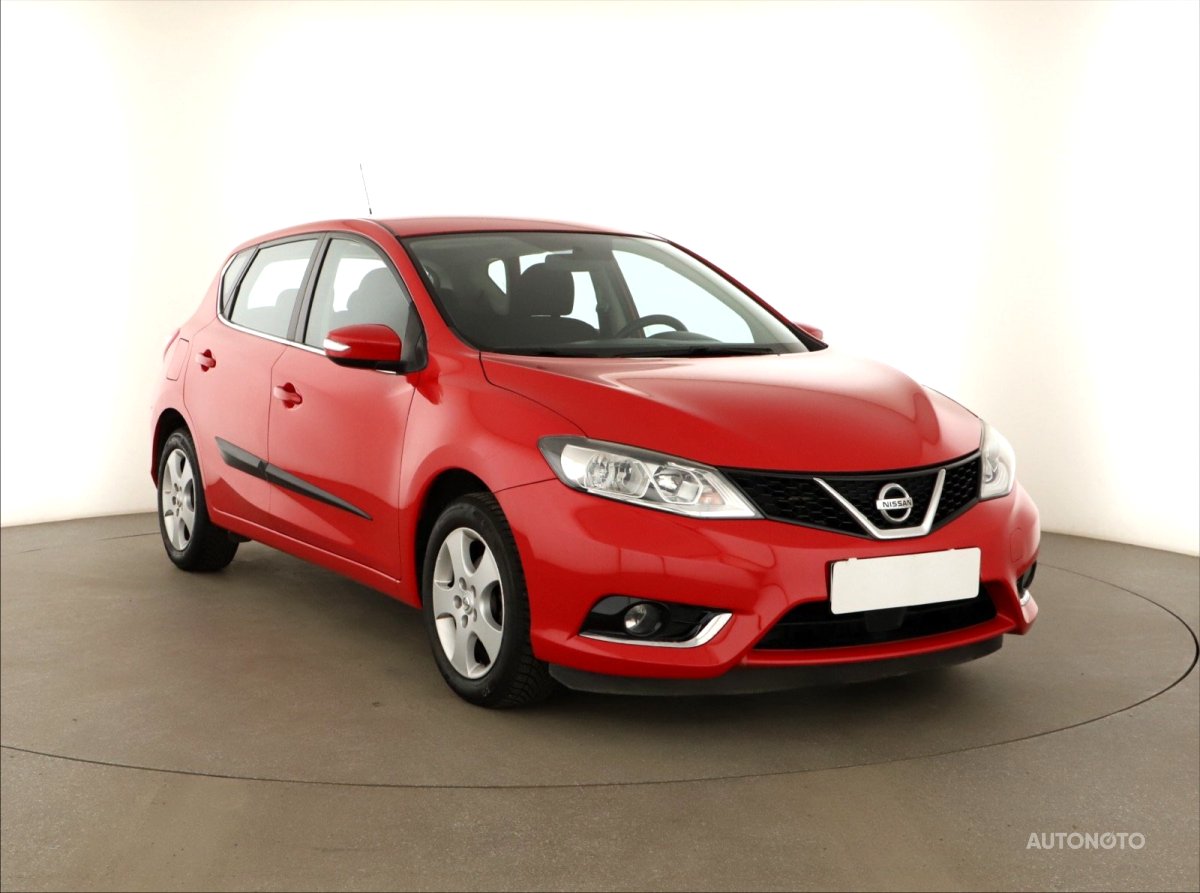 Nissan Pulsar, 2015 - celkový pohled