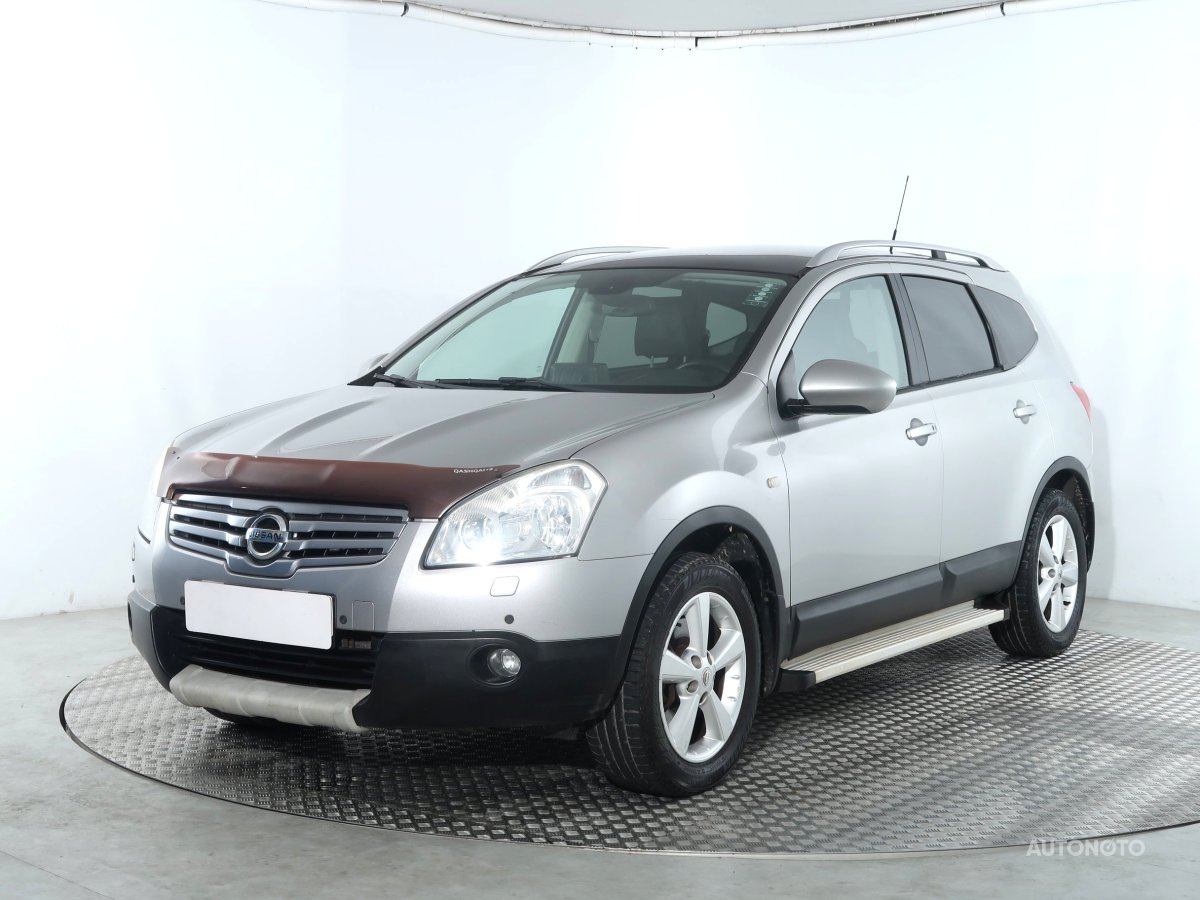 Nissan Qashqai+2, 2009 - pohled č. 3