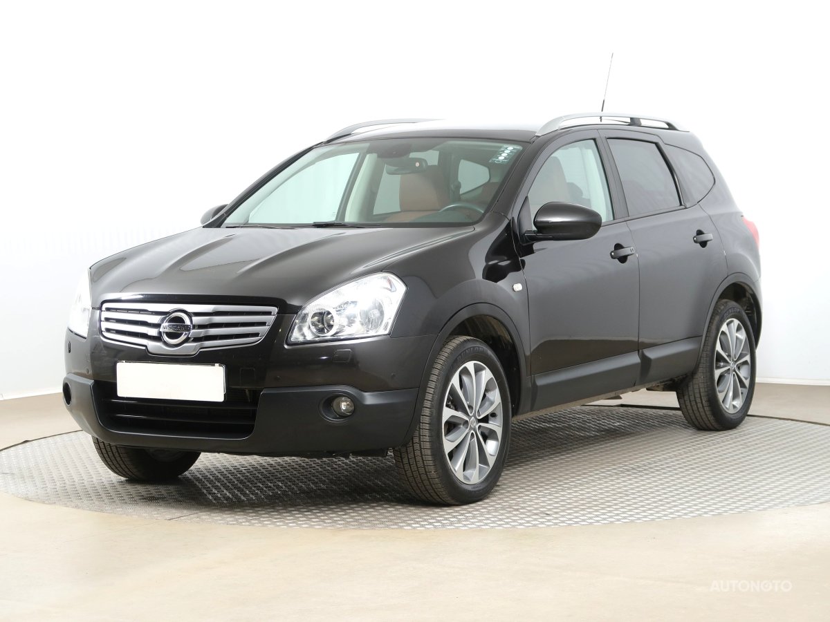 Nissan Qashqai+2, 2009 - pohled č. 3