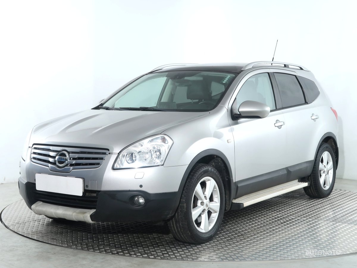 Nissan Qashqai+2, 2009 - pohled č. 3