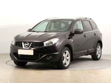 Nissan Qashqai+2, 2011 - pohled č. 3