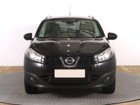 Nissan Qashqai+2, 2012 - pohled č. 2