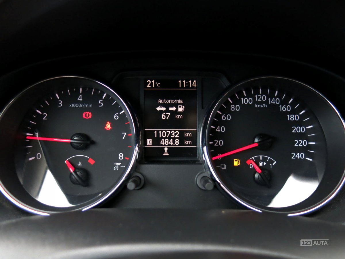 Nissan Qashqai, 2012 - pohled č. 10