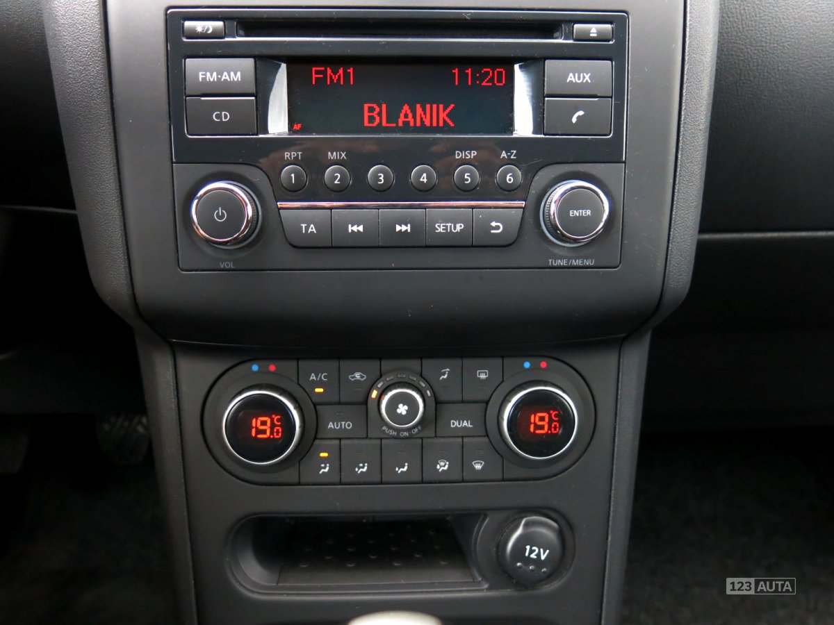 Nissan Qashqai, 2012 - pohled č. 13