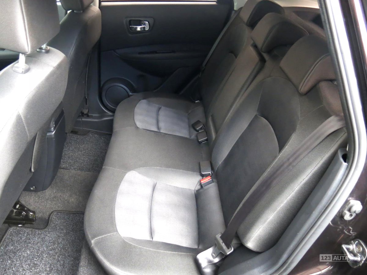 Nissan Qashqai, 2012 - pohled č. 14