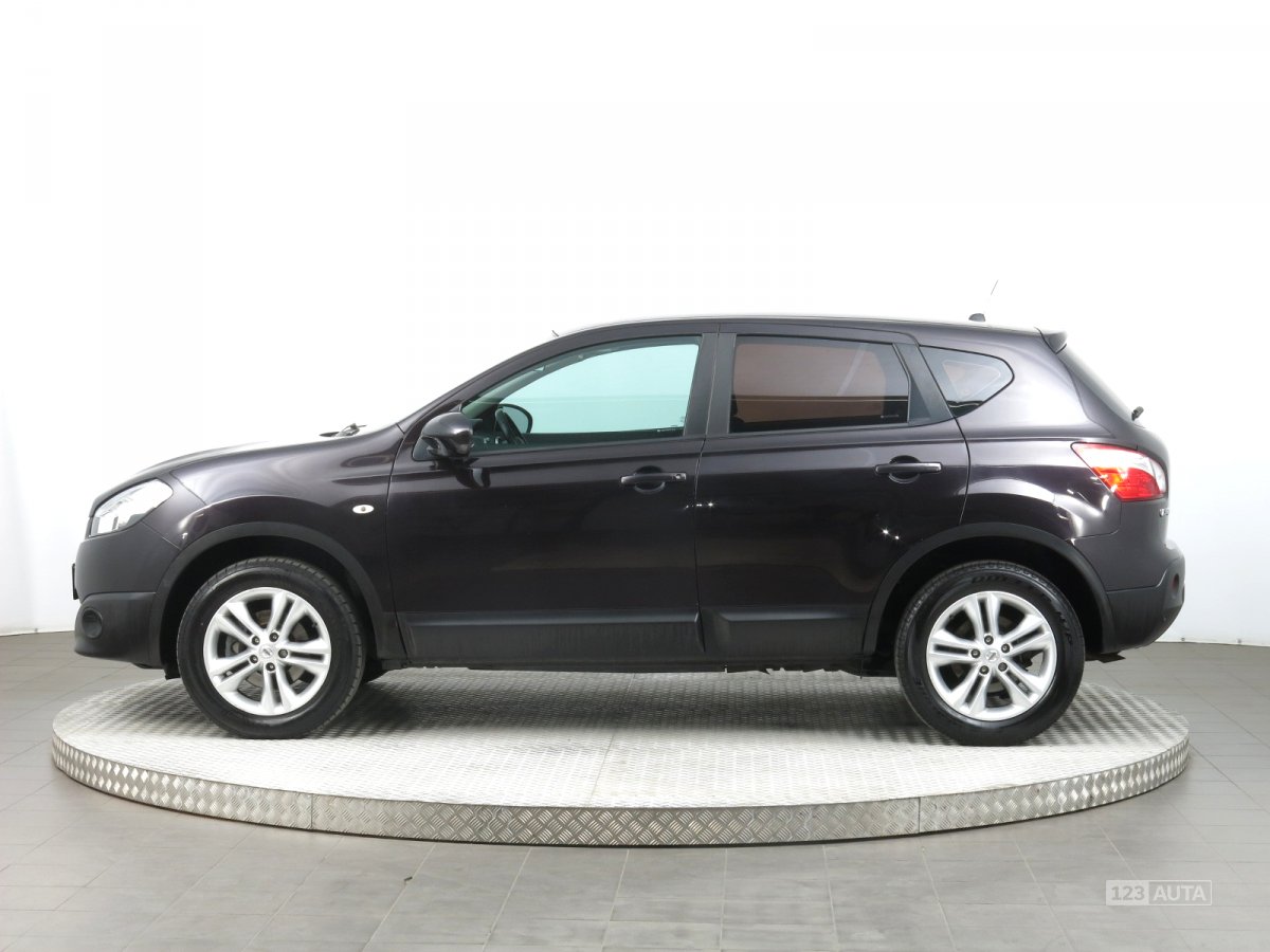 Nissan Qashqai, 2012 - pohled č. 4