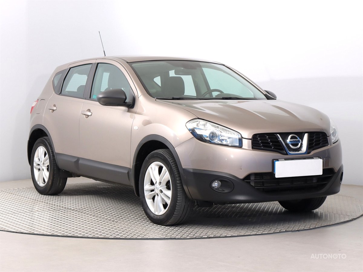 Nissan Qashqai, 2012 - celkový pohled
