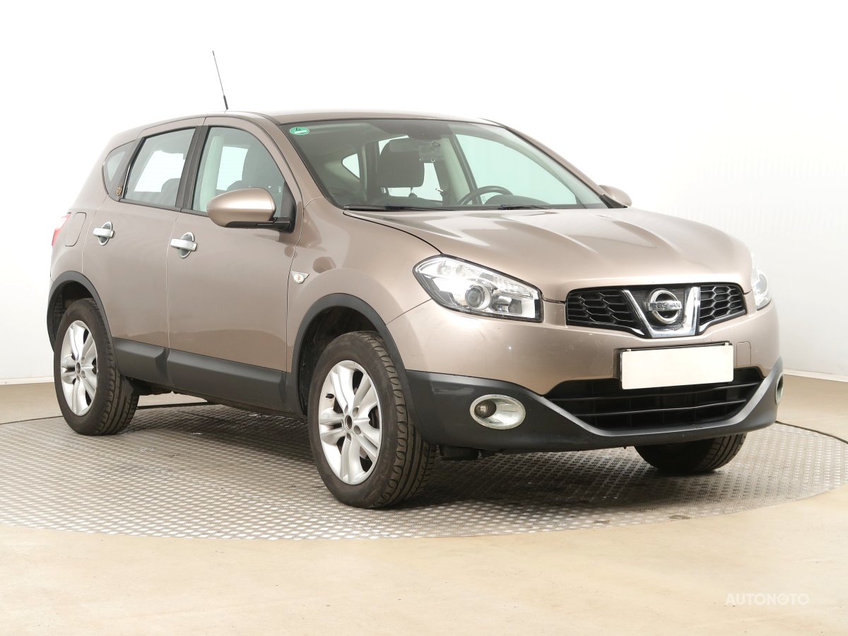 Nissan Qashqai, 2011 - pohled č. 1