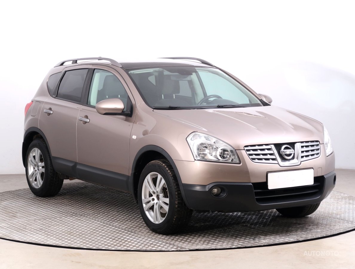 Nissan Qashqai, 2010 - celkový pohled