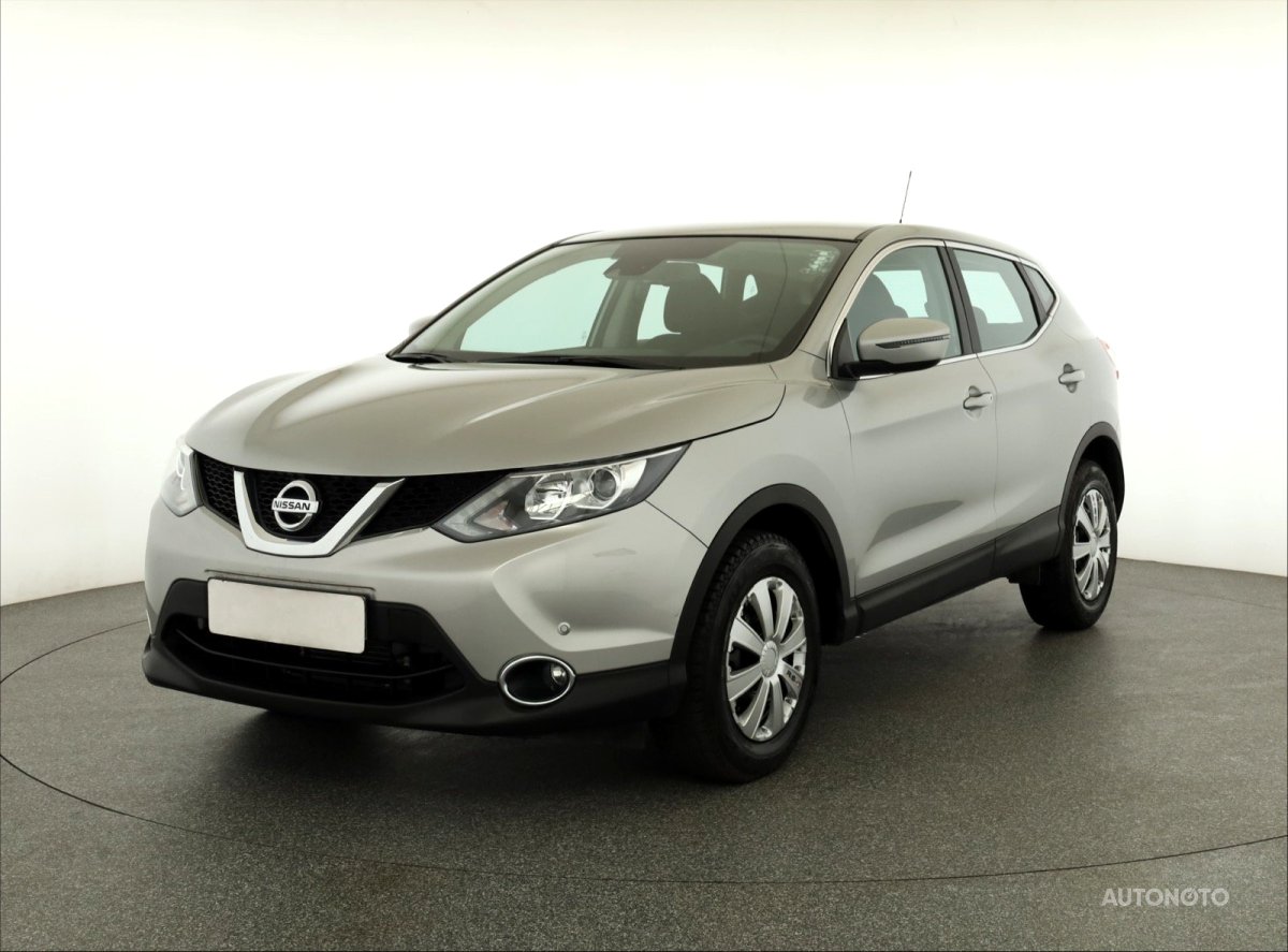 Nissan Qashqai, 2015 - pohled č. 3