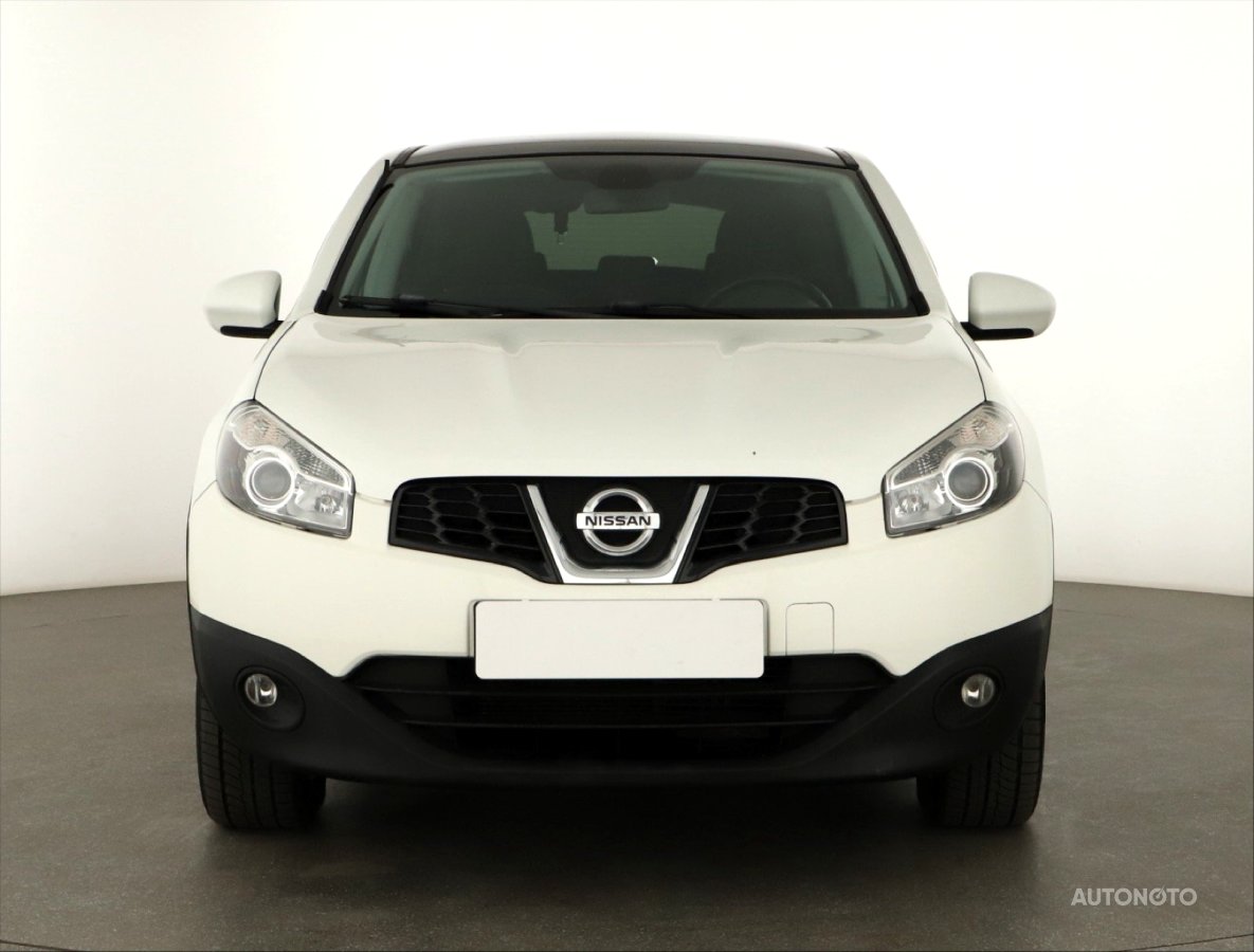 Nissan Qashqai, 2012 - pohled č. 2