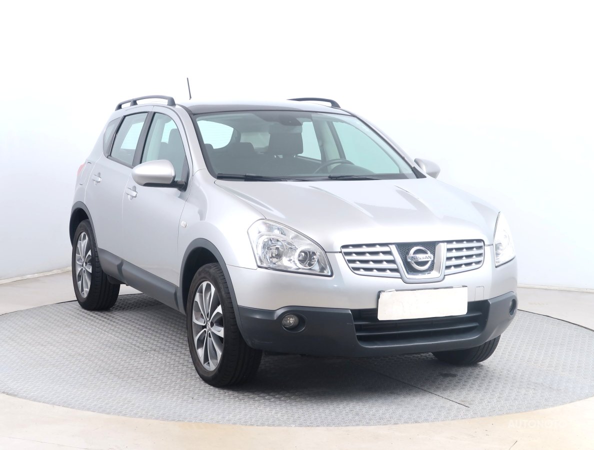 Nissan Qashqai, 2010 - celkový pohled