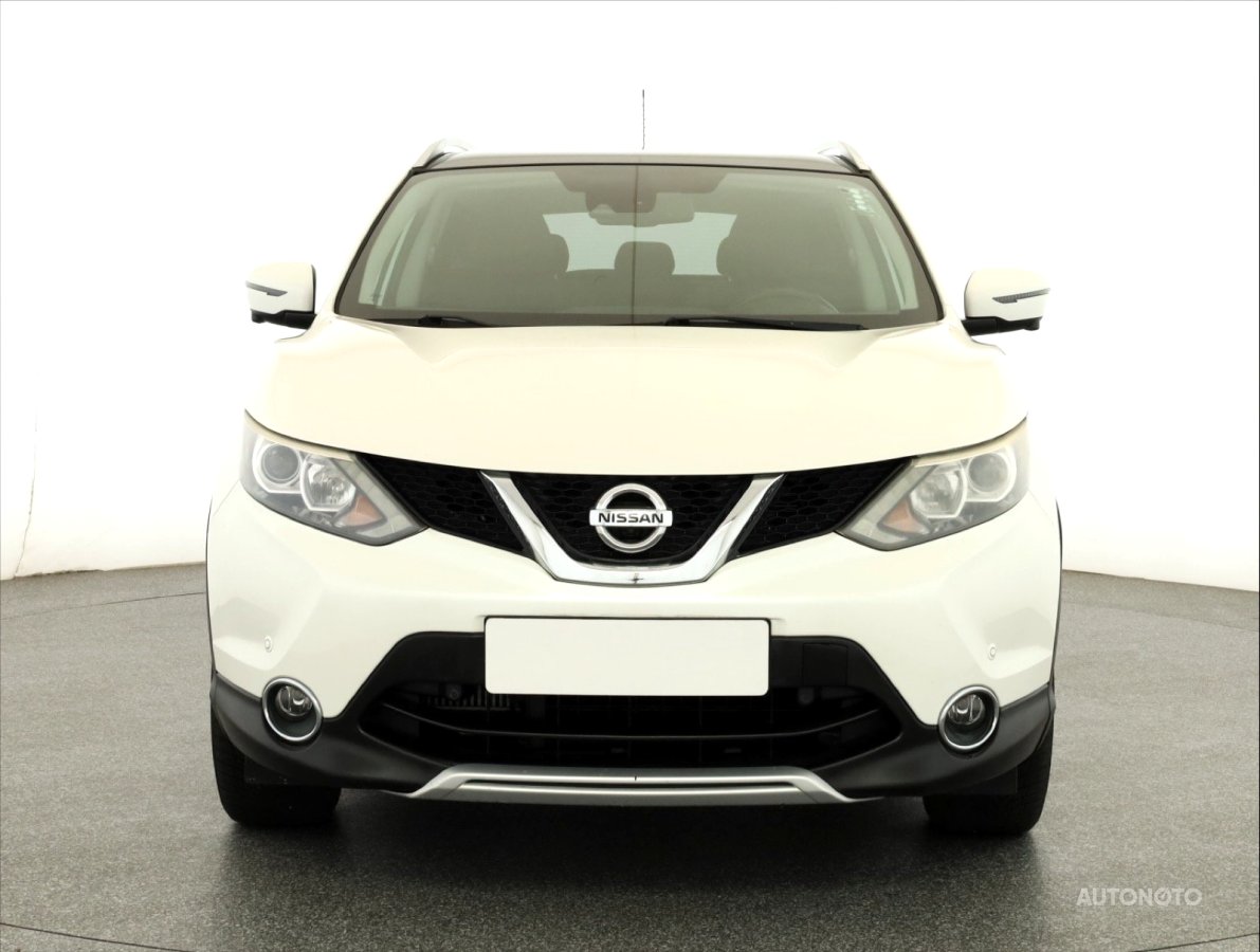 Nissan Qashqai, 2015 - pohled č. 2