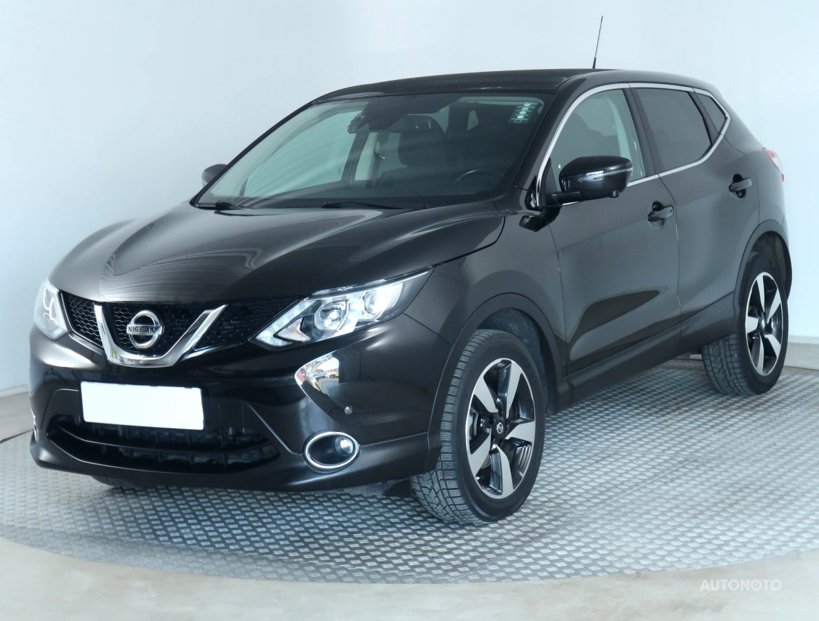 Nissan Qashqai, 2015 - pohled č. 3