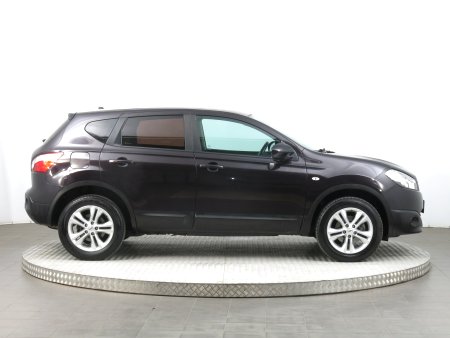 Nissan Qashqai, 2012 - pohled č. 8