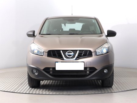 Nissan Qashqai, 2012 - pohled č. 2