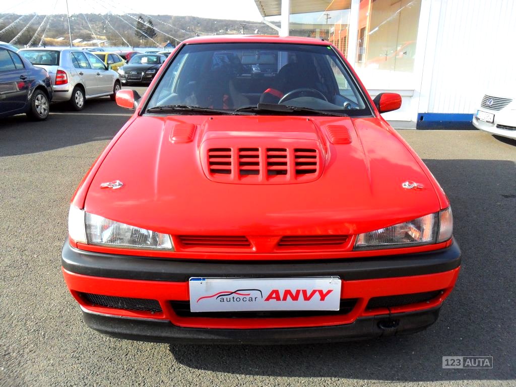 Nissan Sunny, 1994 - pohled č. 2