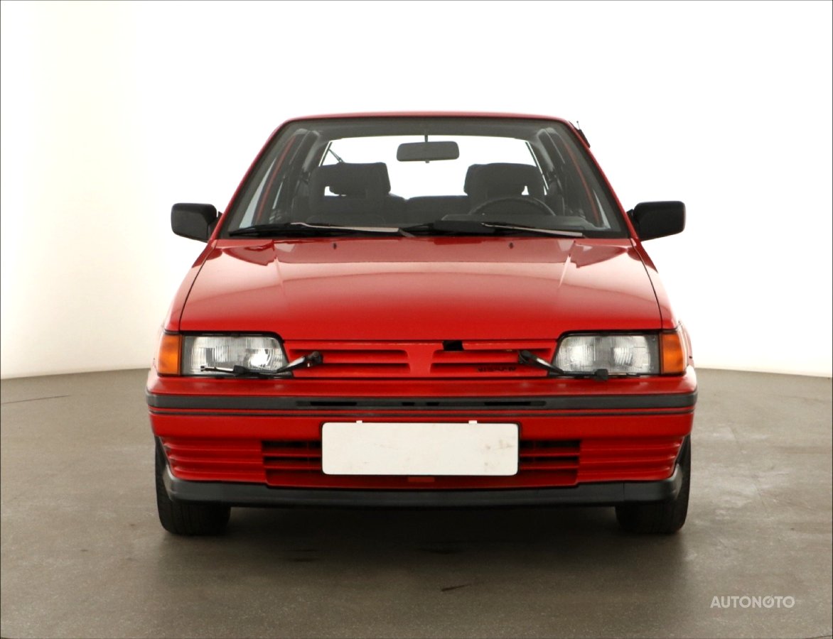 Nissan Sunny, 1988 - pohled č. 2