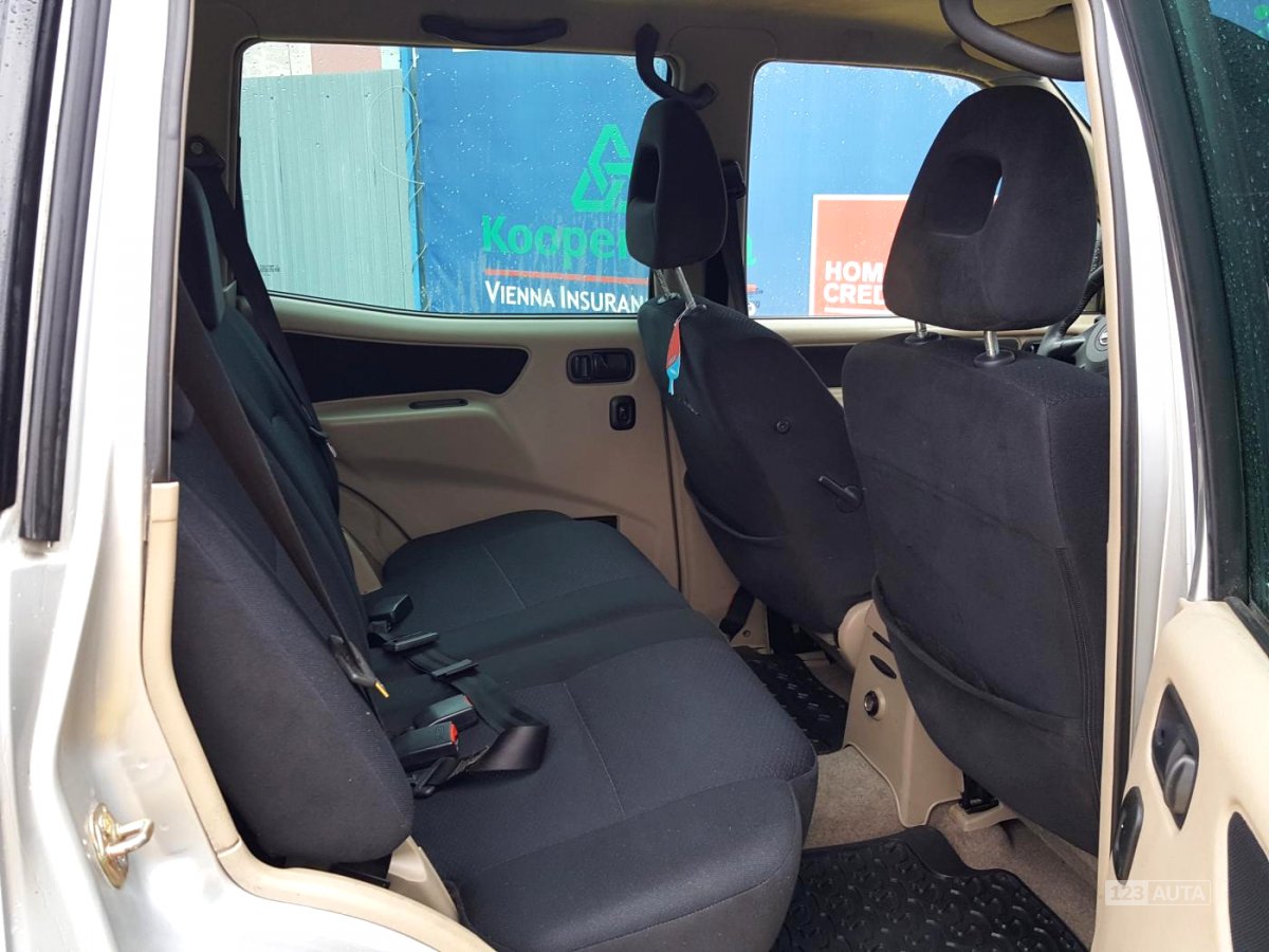 Nissan Terrano II, 2004 - pohled č. 10