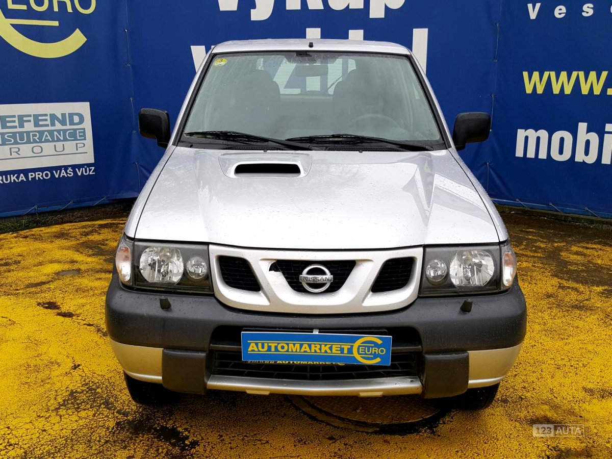 Nissan Terrano II, 2004 - pohled č. 2