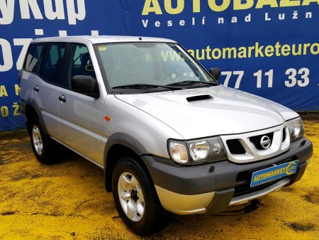 Nissan Terrano II, 2004 - pohled č. 3