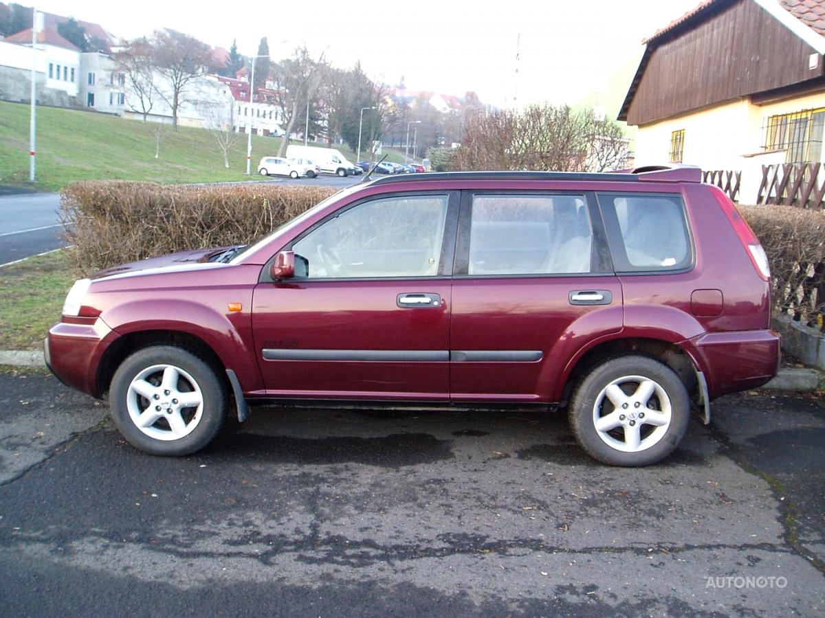Nissan X-Trail, 2003 - pohled č. 2