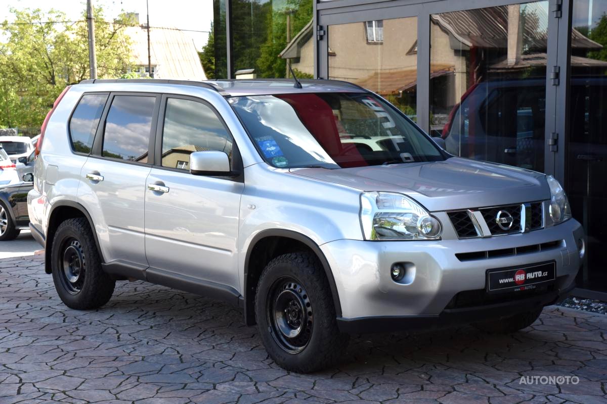 Nissan X-Trail, 2010 - celkový pohled