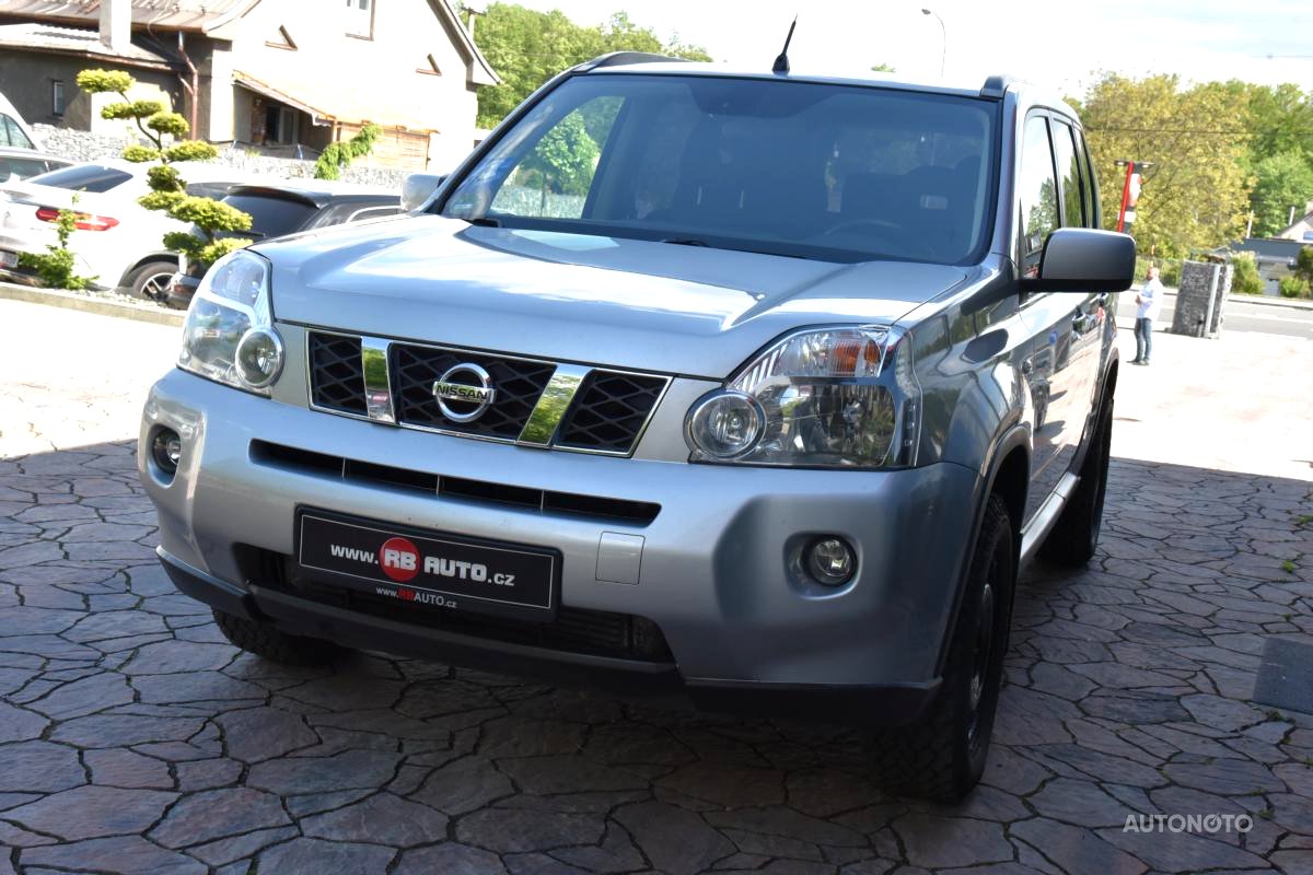 Nissan X-Trail, 2010 - pohled č. 3