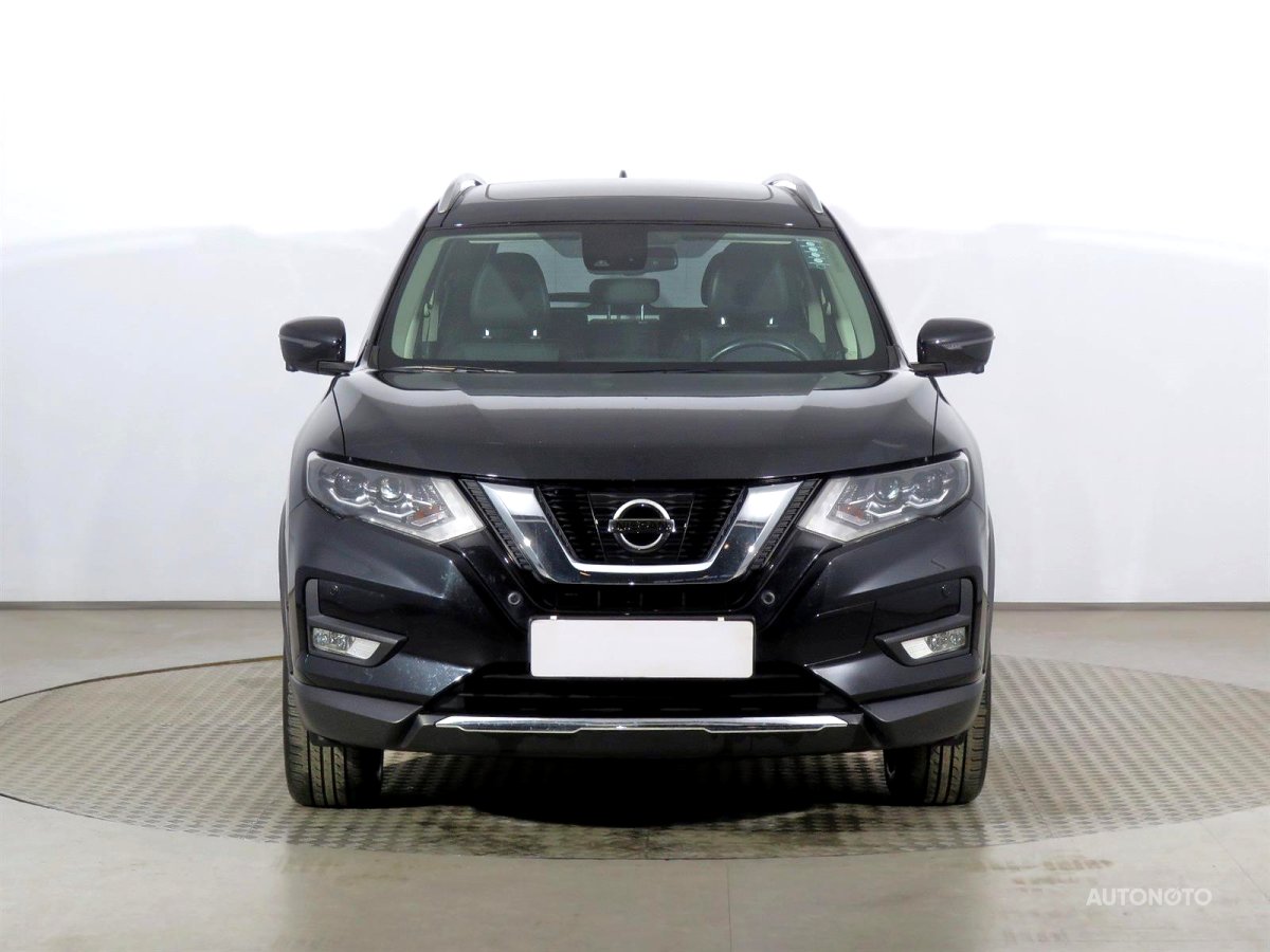 Nissan X-Trail, 2018 - pohled č. 2