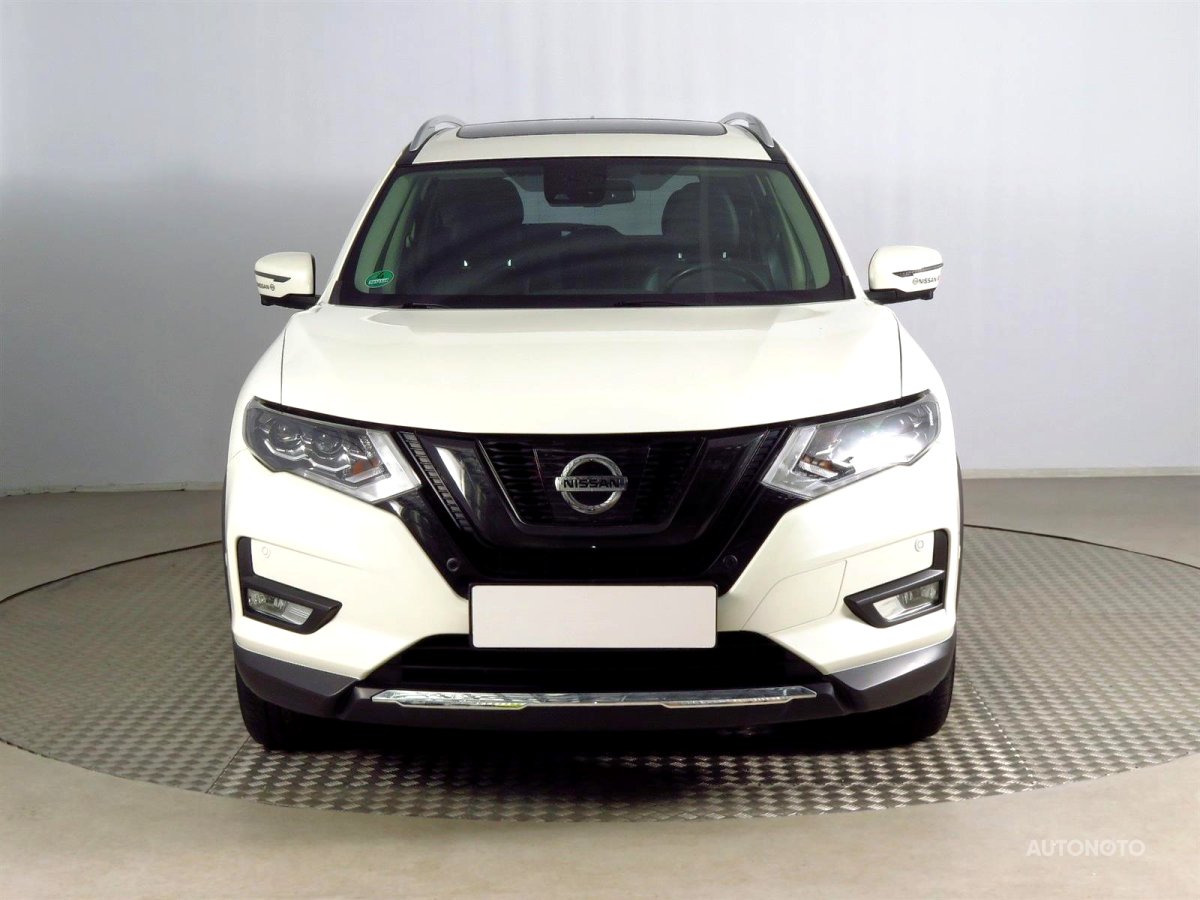 Nissan X-Trail, 2018 - pohled č. 2