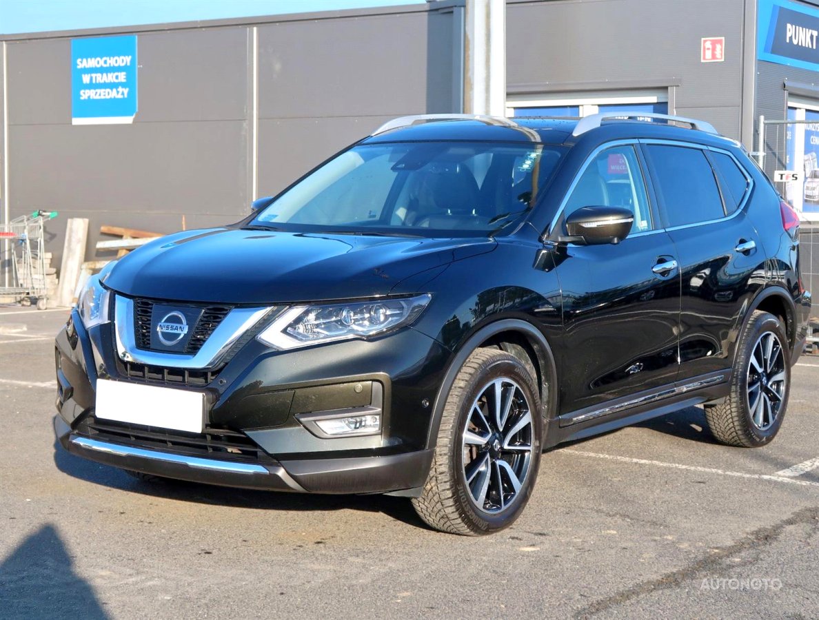 Nissan X-Trail, 2018 - pohled č. 3
