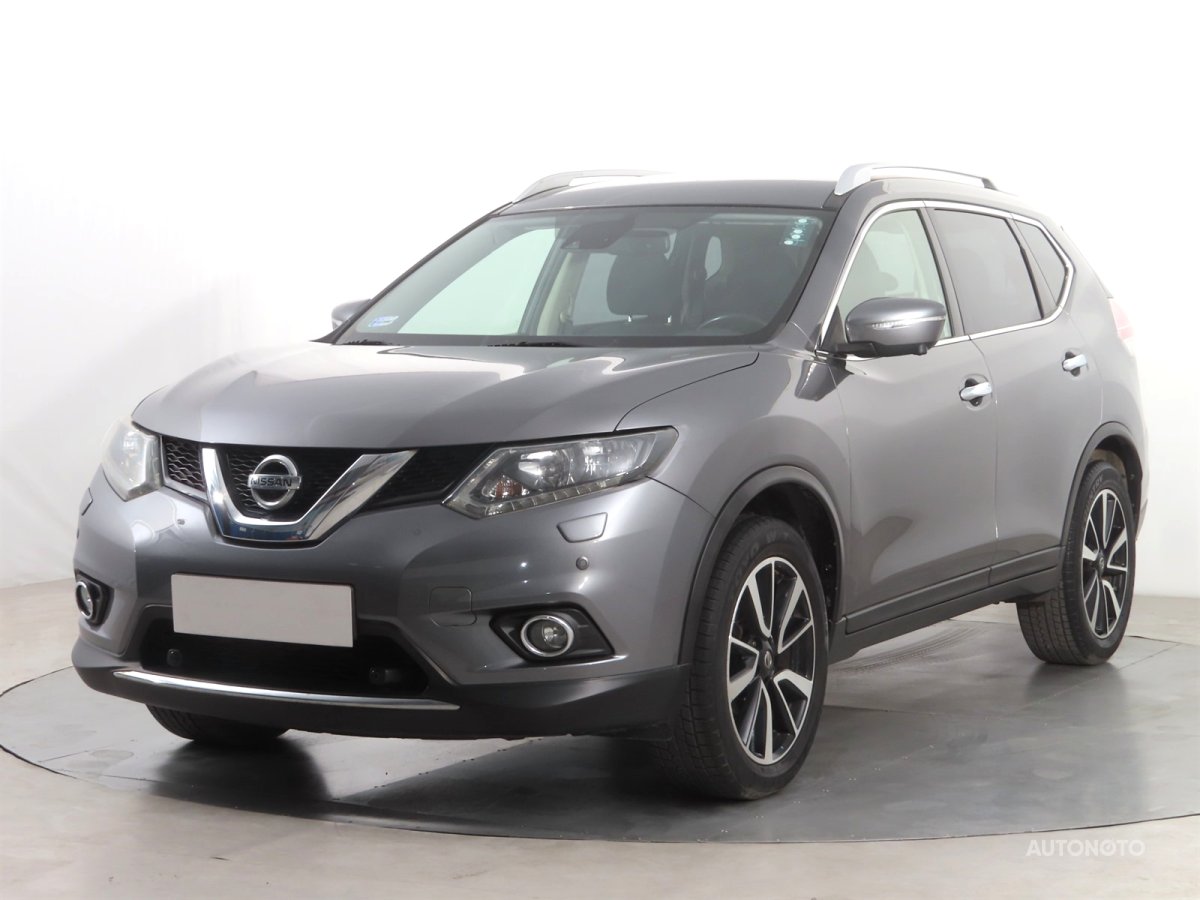 Nissan X-Trail, 2015 - pohled č. 3