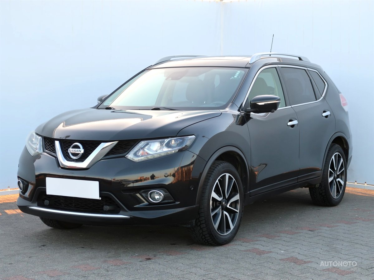 Nissan X-Trail, 2015 - pohled č. 3