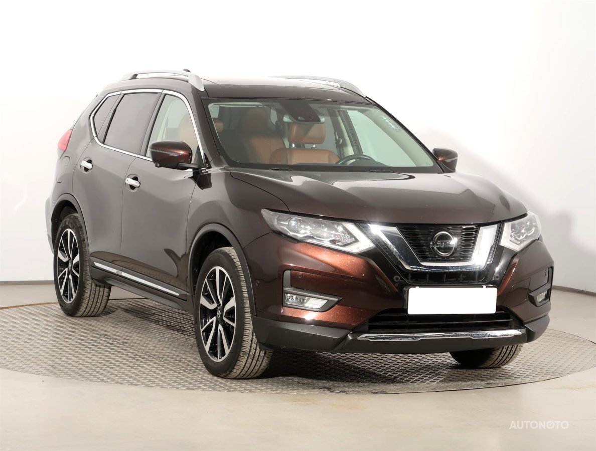 Nissan X-Trail, 2020 - celkový pohled
