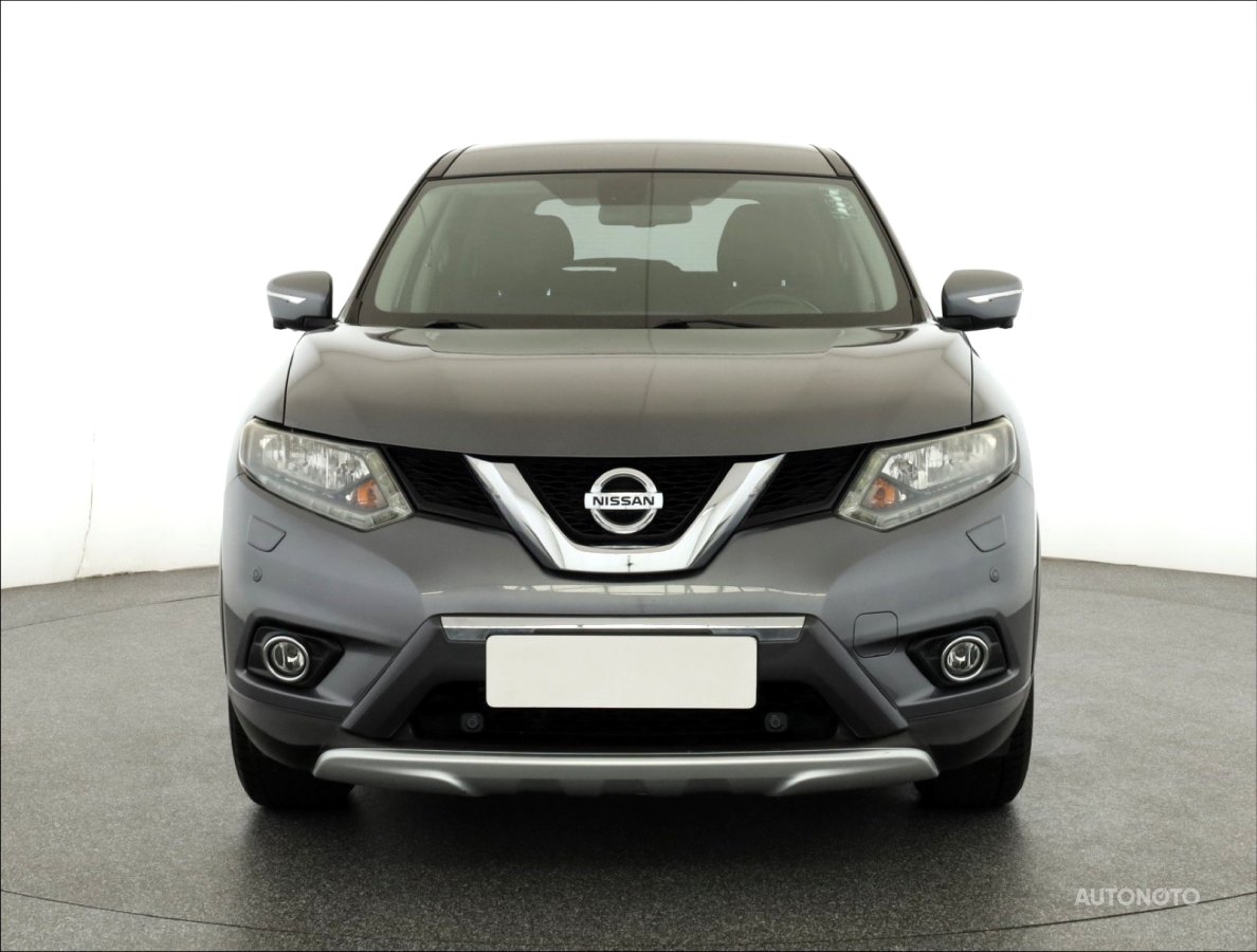 Nissan X-Trail, 2015 - pohled č. 2