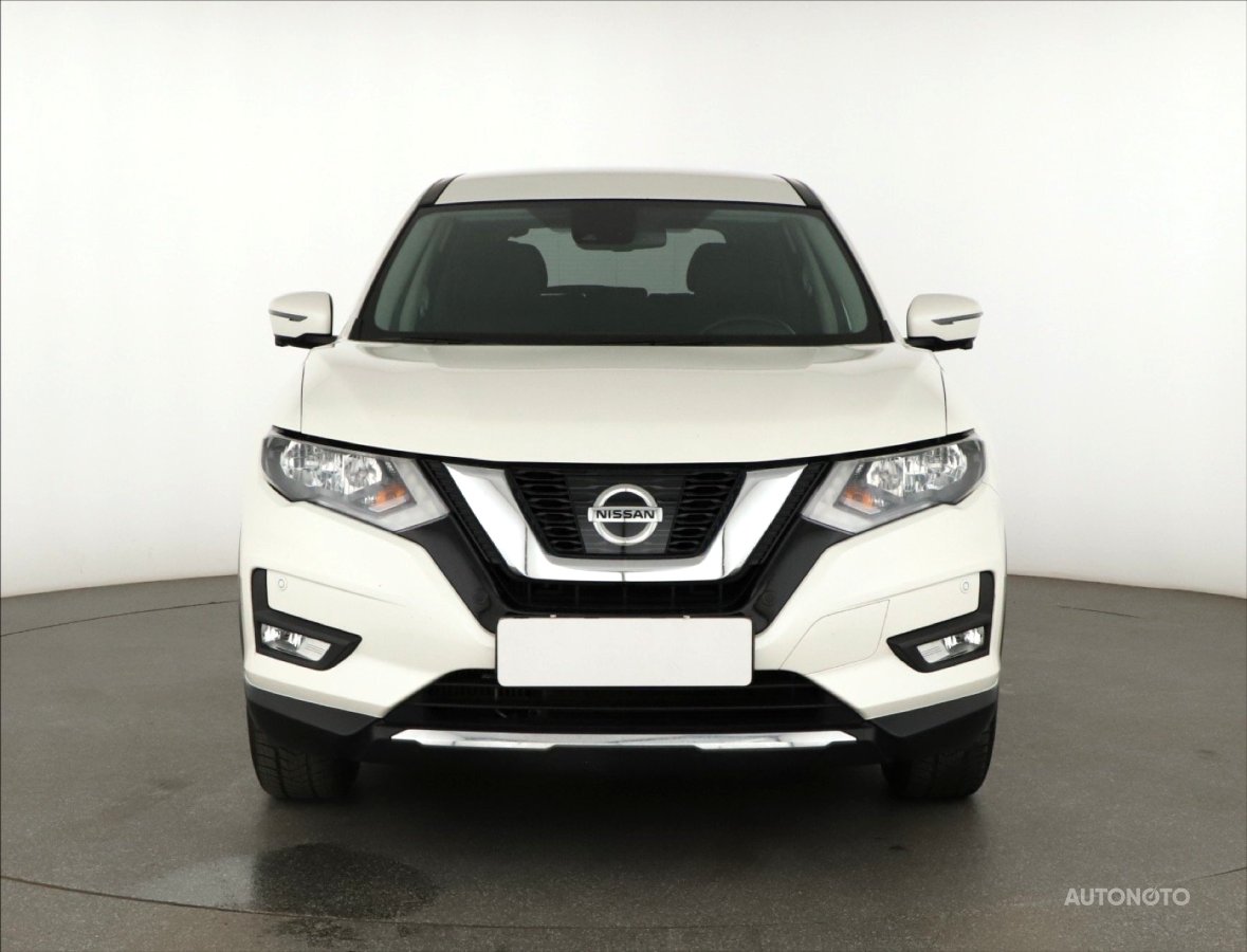 Nissan X-Trail, 2018 - pohled č. 2