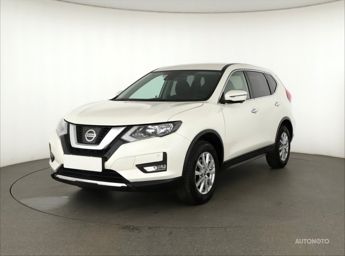 Nissan X-Trail, 2018 - pohled č. 3