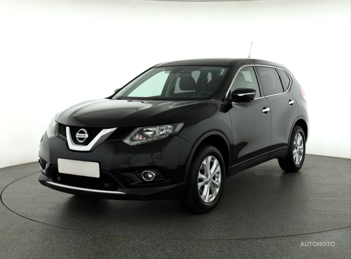 Nissan X-Trail, 2015 - pohled č. 3