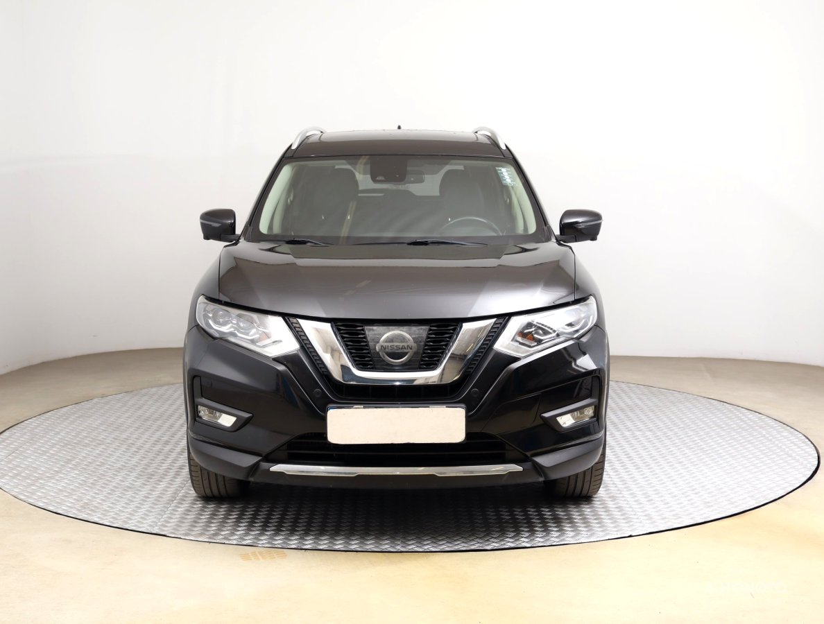 Nissan X-Trail, 2018 - pohled č. 2